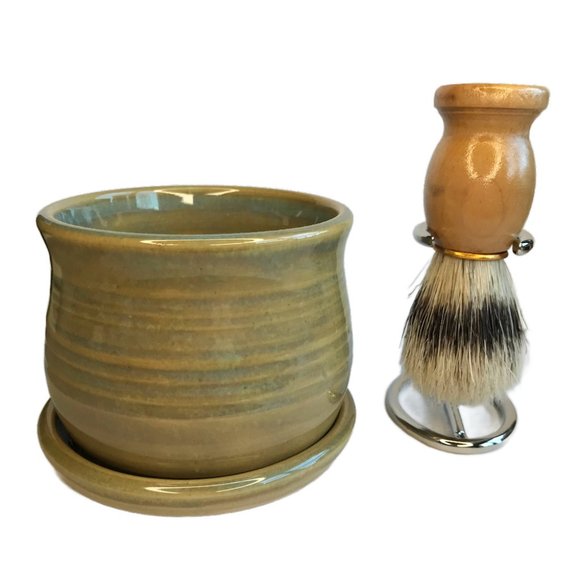 New- Men's Artisan Crafted Pottery Shaving Set - Picture 3 of 3